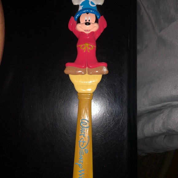 MICKEY Backscratcher - Picture 3 of 3